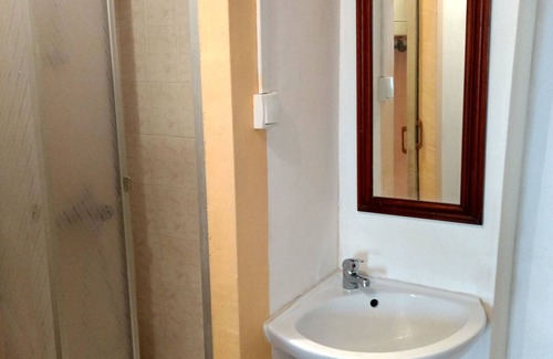 Portiragnes House | à 5 mn de la Mer, Dans le Centre Médiéval Piétonnier, Maison de Village de 60 m2
