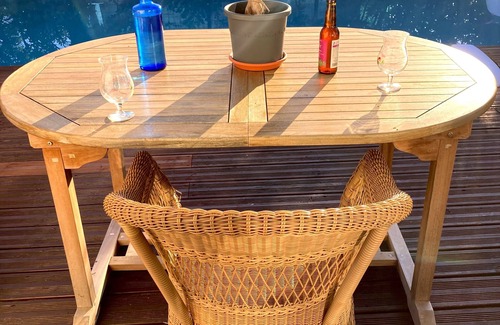 Saint-Medard-en-Jalles House | À Proximité de Bordeaux, Confort, Piscine Chauffée et Climatisation