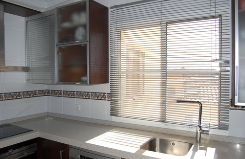 Torre del Mar Condo | Ático Cerca de la Playa con Vistas al mar