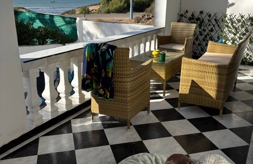 Haouzia Apartment | Étage RDC Villa vu sur mer