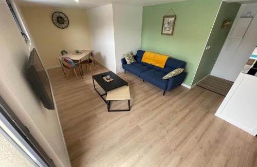 Givors Apartment | Ô’Bon’Endroit By Audrey & Thomas