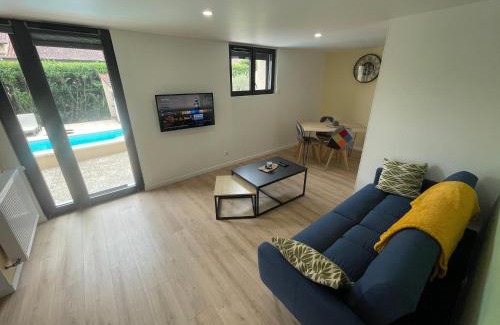 Givors Apartment | Ô’Bon’Endroit By Audrey & Thomas