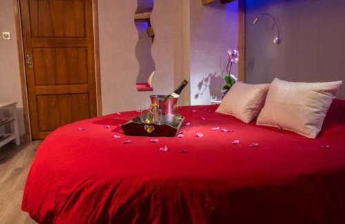 Bourgnac Hotel | Ô Délices de la Monnerie