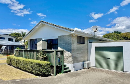 Ohope House | Ōhope Beach 3 Bedroom Holiday House