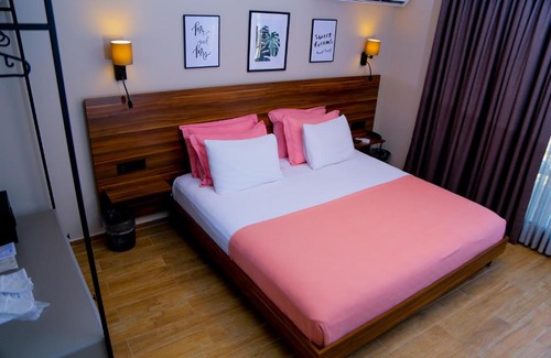 Foca Hotel | Şenyıldız Hotel