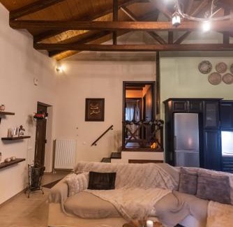 Klavsion House | Ονειροπαγιδα