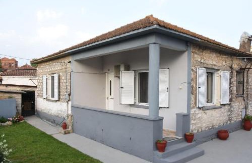 Katochi Apartment | Πέτρινη μονοκατοικία