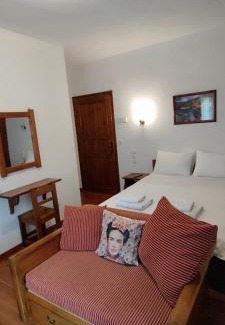 Kalivia Filaktis House | Πασιθεα mountain rooms