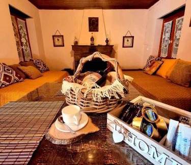 Aigialeia House | Σπίτι στο βουνό