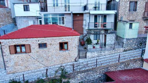 Karpenisi Apartment | Το Πέτρινο της Γιαγιάς Μαρίκας
