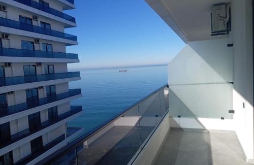 Makhinjauri Apartment | Апартаменты в Батуми на берегу моря Mziuri Gardens