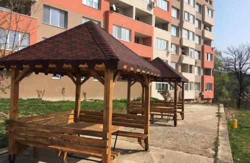 Tryavna Apartment | Апартамент Панорама Трявна - кът за отдих, въздухолечение и почивка