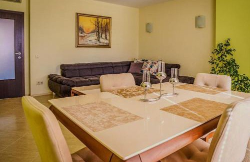 Sandanski Apartment | Апартамент Пирин Apartment Pirin