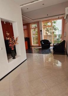 Pomorie House | Библиотеката
