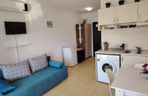Sunny Beach Apartment | Жасмин клуб