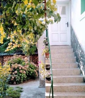 Sapareva Banya House | Къща за гости Ягода