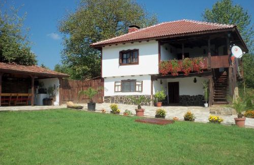 Gabrovo House | Митровата къща