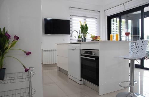 Polop Villa | Современнная виллла с частным басссейном в живопиписном тихом месте! 4 комннаты!