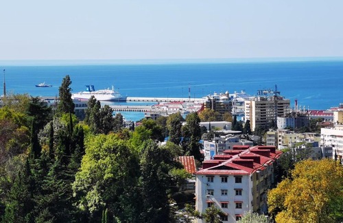 Sochi City Centre Apartment | Шикарная квартира в Центре Сочи с Видом на море и город