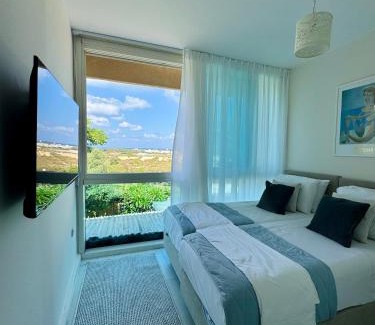 Caesarea House | גיל נכסים - Gil Estate