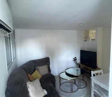 Qiryat Shemona Apartment | יחידית דיור משופצת עם גינה ומקלט - היחידה בגליל