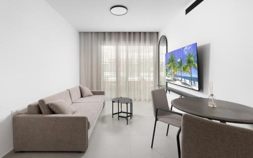 Eilat Apartment | נוף הרי אדום