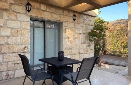 Had Nes Apartment | סוויטות טיפאני של רשת לב הגולן - 3 סוויטות מדהימות עם בריכה פרטית