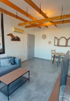 Arad Cabin | רגע בזמן - Moment in time