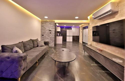 Haifa Apartment | שקיעות אדומות