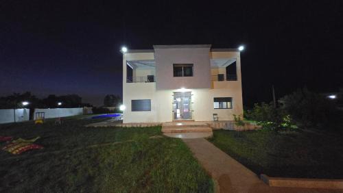 Ain Chkef House | إقامة السبيل
