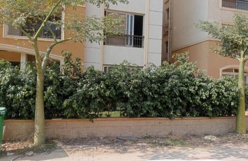 The 5th Settlement Apartment | استون رايذدنس