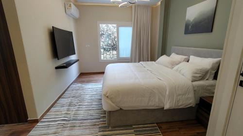 Zamalek Apartment | الزمالك شقة فندقية فاخرة -Zamalek Luxury Furnished apartment