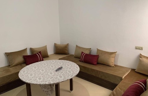 Beni Ansar Apartment | العقارية One-Bedroom Apartment