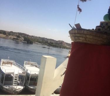 Nagaa Suhayl Gharb Apartment | بيت ملكه house of malaka
