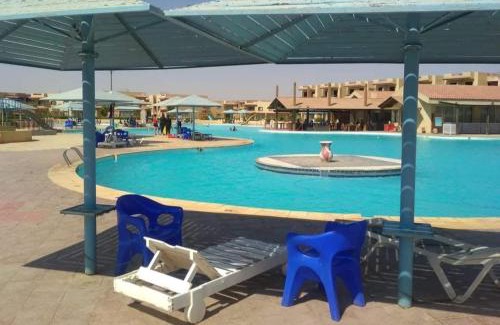 Zafarana Resort | شاليه بقريه روجينا العين السخنه