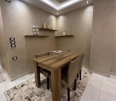 Helwan Apartment | شقة الخيالة الفندقية