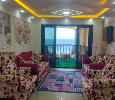 Al-Muntazah Apartment | شقة فندقية علي البحر مباشرا