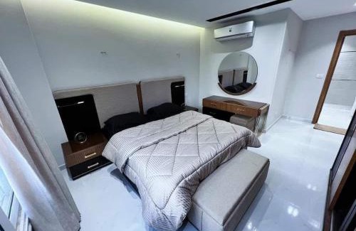 Al Duqqi Apartment | شقة مميزة للايجار المفروش في الدقي بشارع مصدق
