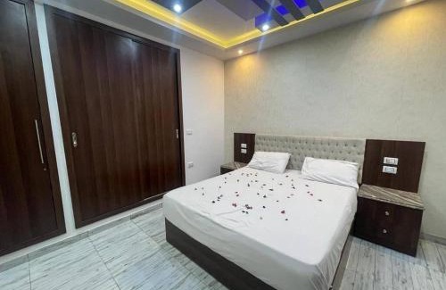Village Road Apartment | فندق ميراج باى