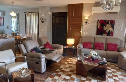 Sidi Abd El-Rahman Villa | فيلا فاخرة بمسبح وجاكوزي