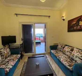 Al-'Umraniyah Ski Chalet | مارينا 4 شاليه 3 غرف