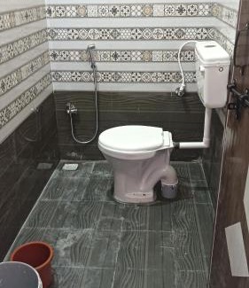 Akalkot House | ब्रम्हांडनायक गेस्ट हाऊस
