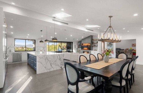 Woodland Hills House | ৎ୭ Coulson Street Retreat ৎ୭ W/Pool, BBQ&MORE