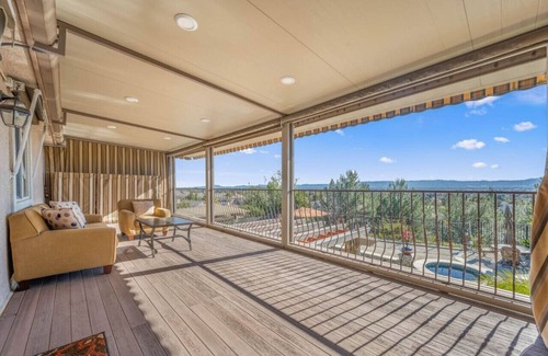 Agua Dulce House | ৎ୭The safty paradiseৎ୭ H/w Pool Jacuzzi &much more