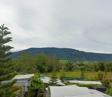 Khao Kho Resort | กัลยา ณ มิสต์ เขาค้อ