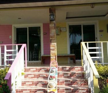 Koh Lan Hotel | ณดา เกาะล้าน รีสอร์ท
