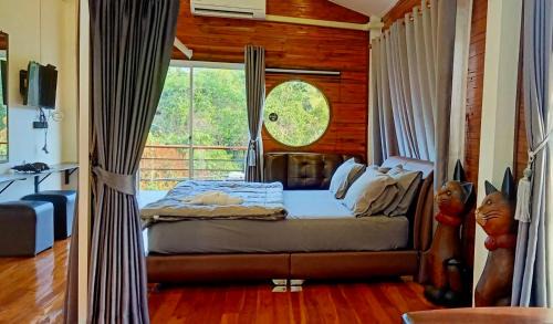 Sado Phong House | ธารน้ำ รีสอร์ท เขาค้อ