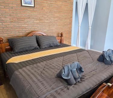 San Phak Wan House | บ้านคุณพระเชียงใหม่ Ban Khun Pra Chiang Mai