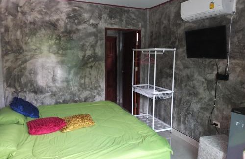 Ban Phe Resort | บ้านทะเลอิ่มเอม Bann Talay Im eimm
