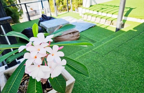 Hua Hin House | บ้านปาร์ตี้ พูลวิลล่า หัวหิน 4 ห้องนอน 1 นั่งเล่น 1 ครัว โต๊ะพูล คาราโอเกะ wifi